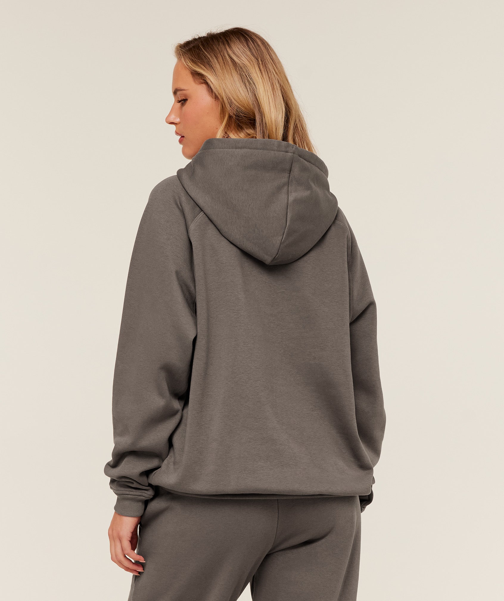 Training Oversized Fleece Hoodie - Cool Brown — imagem 2
