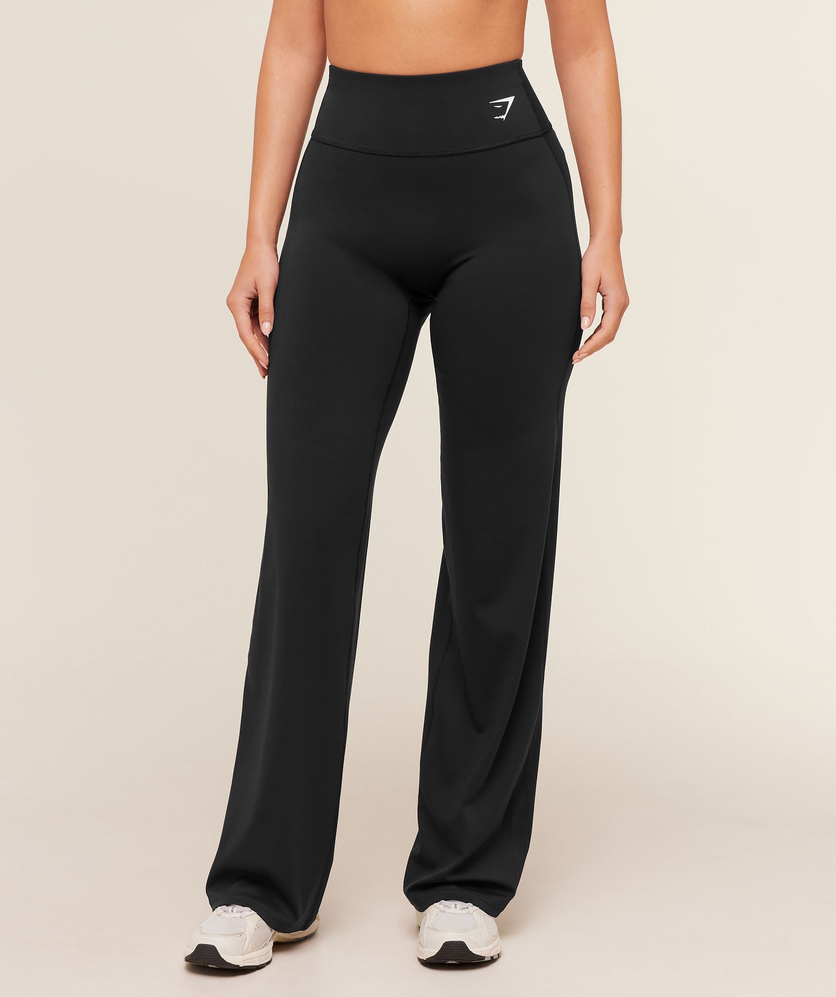 Training Straight Leg Regular Leggings - Black — imagem 1