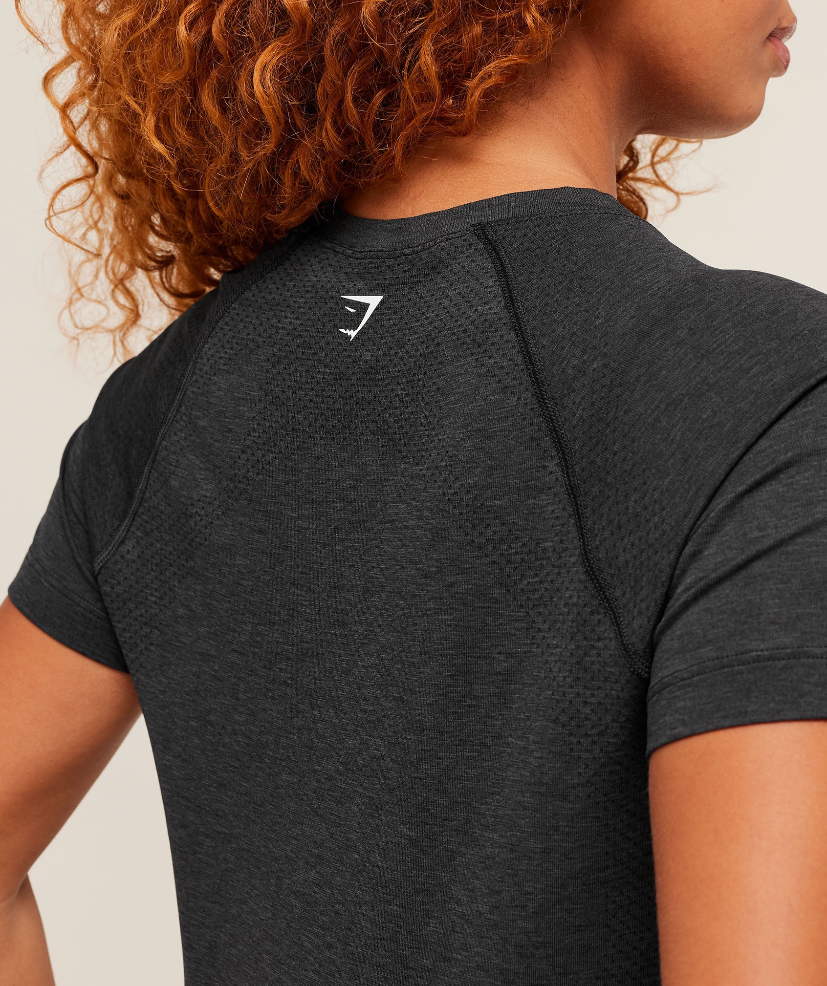 Vital Seamless 2.0 Light T-Shirt - Black Marl — imagem 6