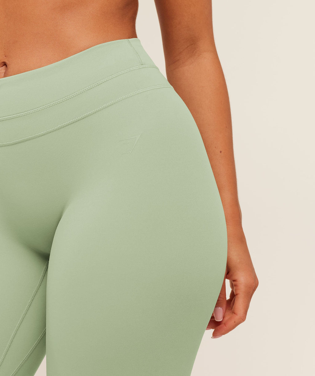 Whitney Mid-High Rise Flared Leggings - Haze Green — imagem 7