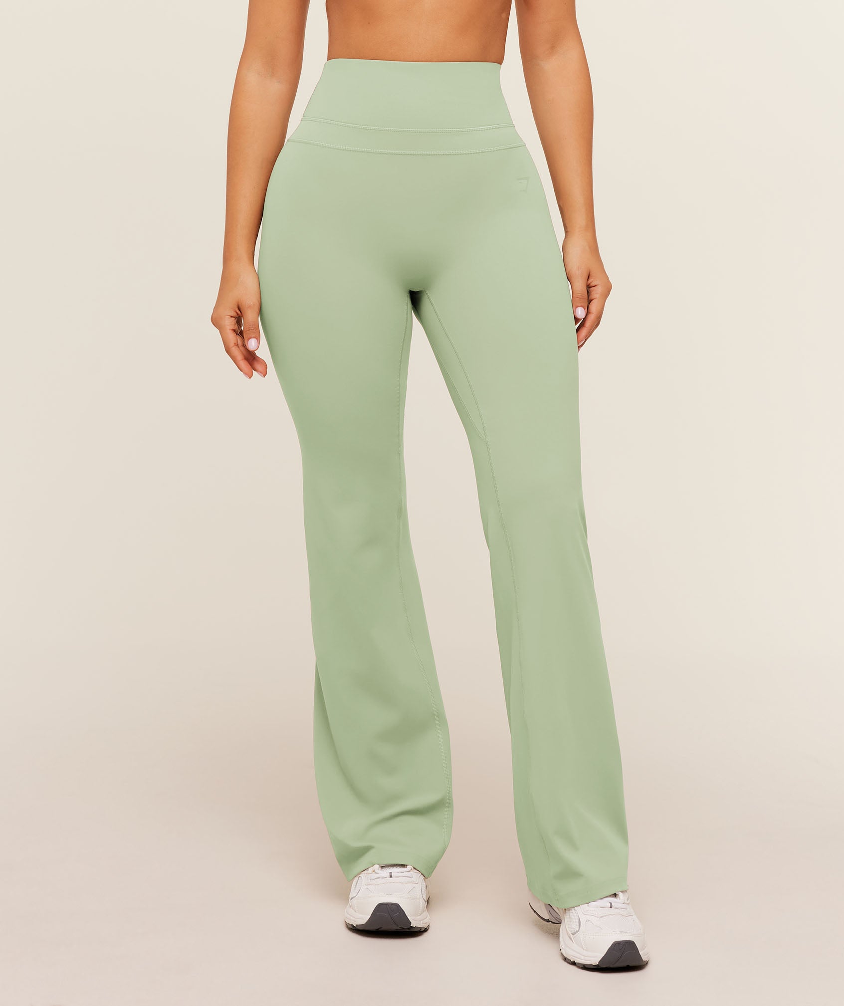 Whitney Short Flared Legging - Haze Green — imagem 1