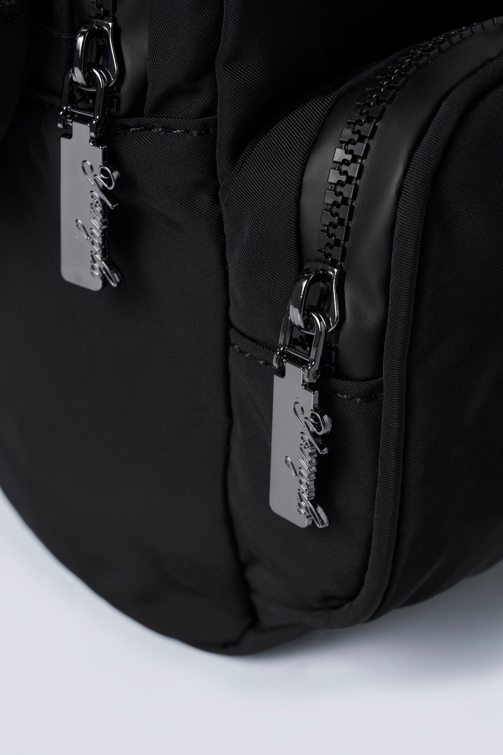 W627 Fun Sized Backpack — imagem 4